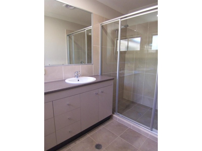 2/16 Victory Street, Zillmere QLD 4034