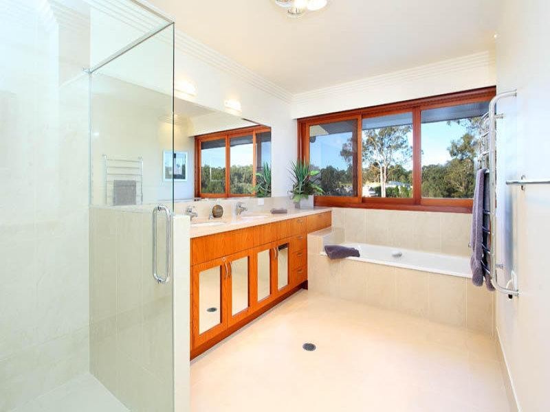 Bridgeman Downs QLD 4035