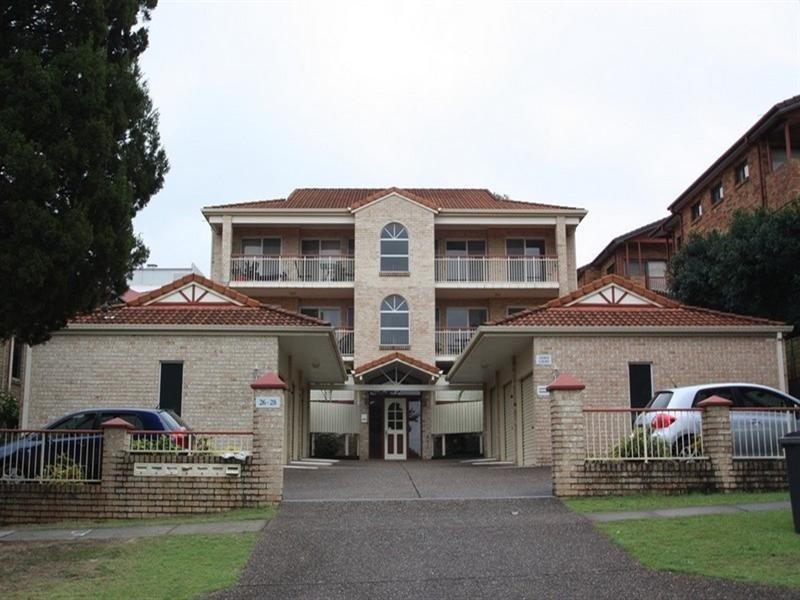 4/26 Hilltop Avenue, Chermside QLD 4032