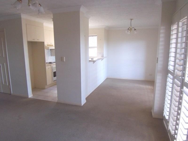 4/26 Hilltop Avenue, Chermside QLD 4032