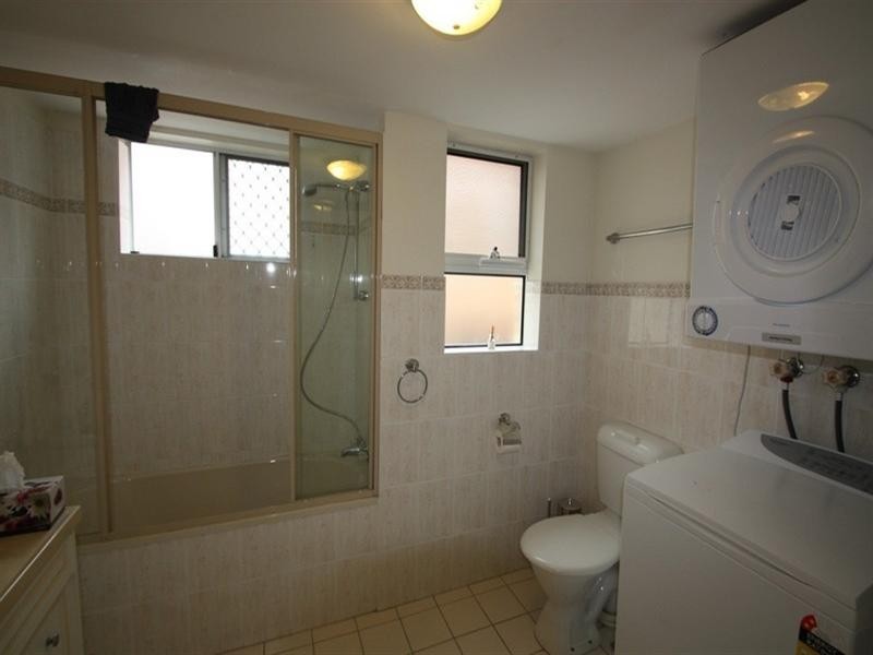 4/26 Hilltop Avenue, Chermside QLD 4032