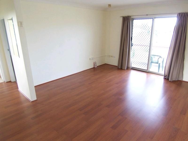 2/47 Pioneer Street, Zillmere QLD 4034