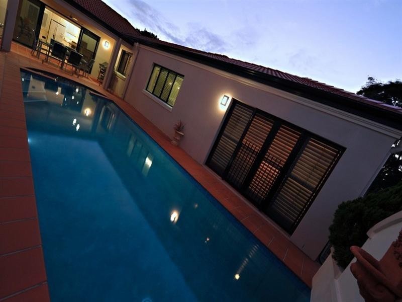 10 Flametree Street, Bridgeman Downs QLD 4035