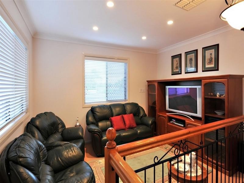 10 Flametree Street, Bridgeman Downs QLD 4035