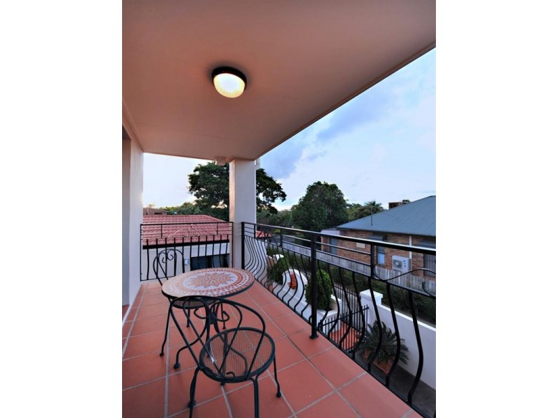 10 Flametree Street, Bridgeman Downs QLD 4035