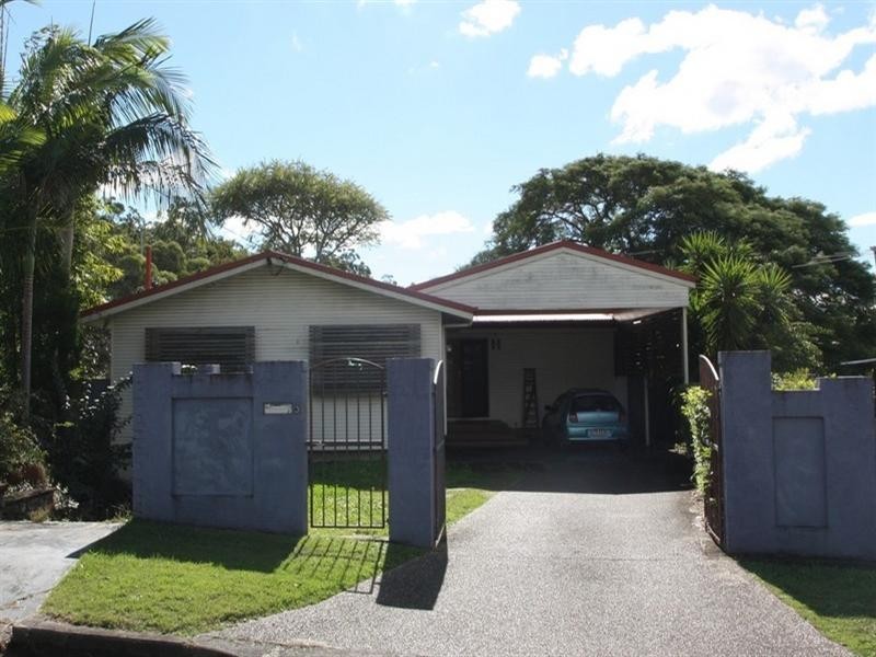 3 Waitara Street, Chermside West QLD 4032