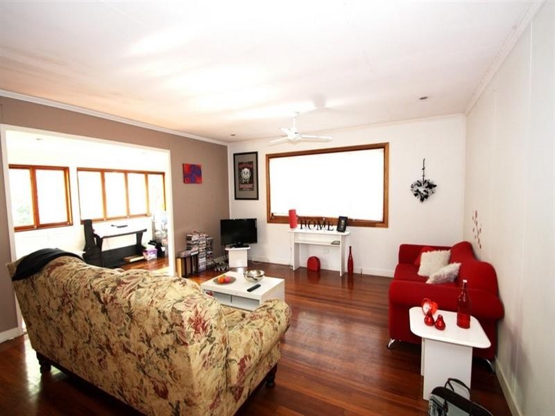 3 Waitara Street, Chermside West QLD 4032