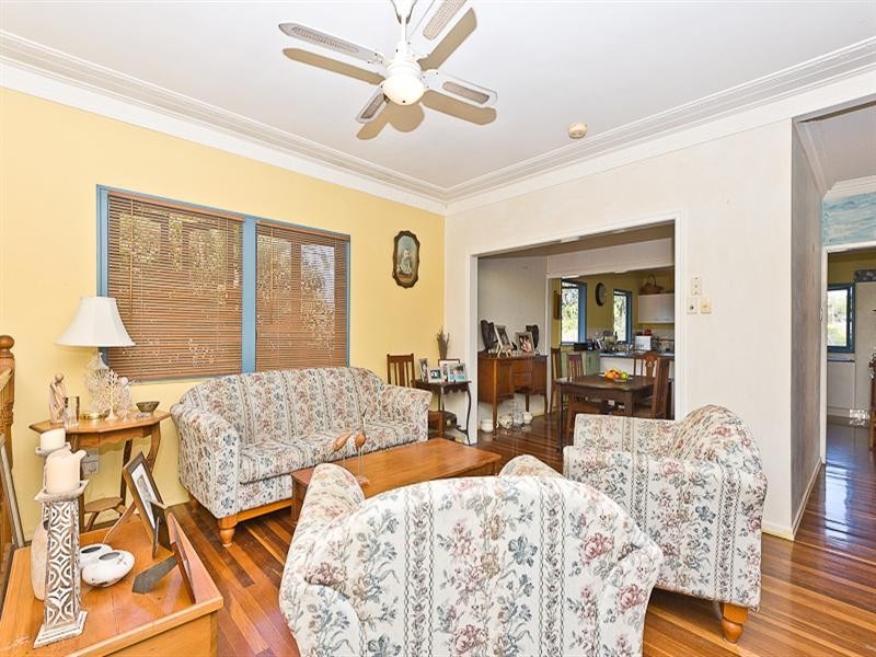 34 Hubbard Street, Wavell Heights QLD 4012