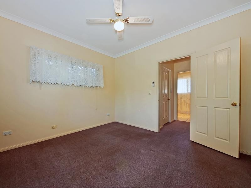 2 Yellowjack Crescent, Albany Creek QLD 4035