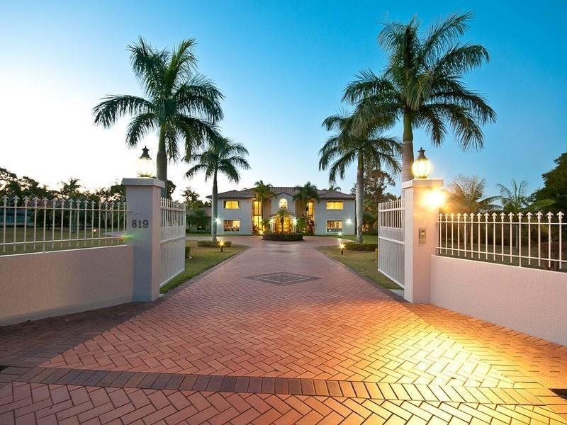 819 Beams Road, Bridgeman Downs QLD 4035