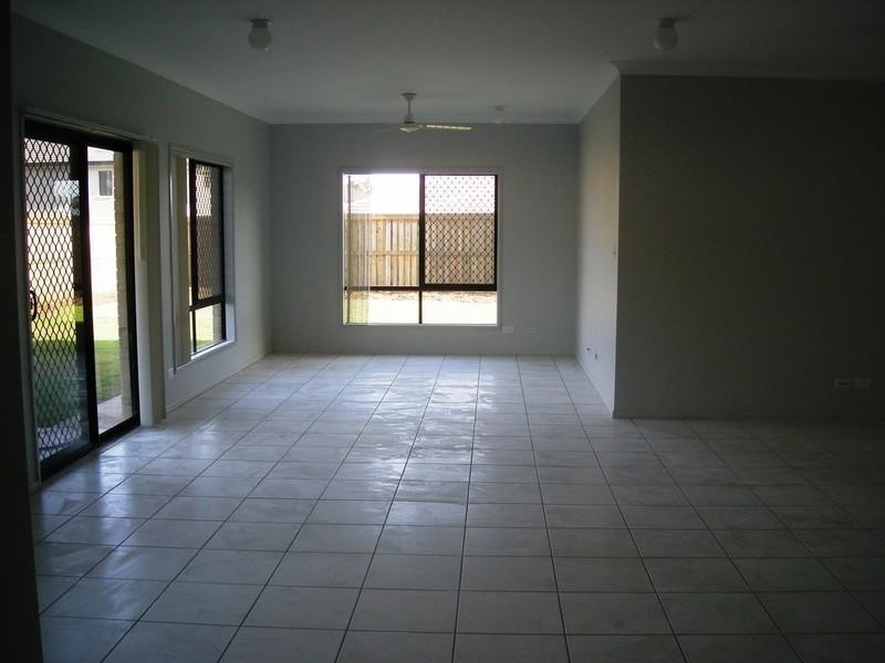 19 Singleton Place, Bald Hills QLD 4036