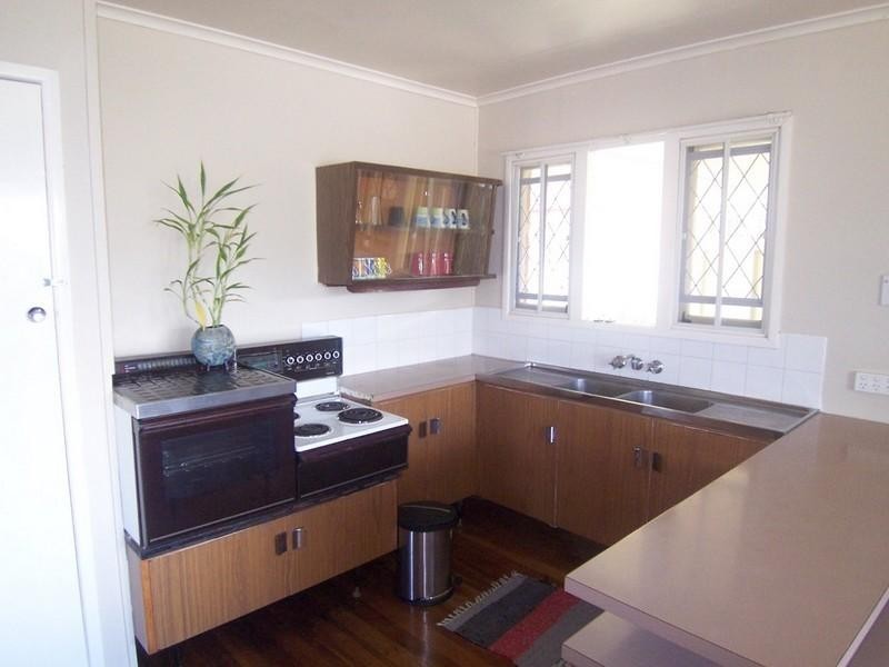 12 Myron Street, Chermside QLD 4032