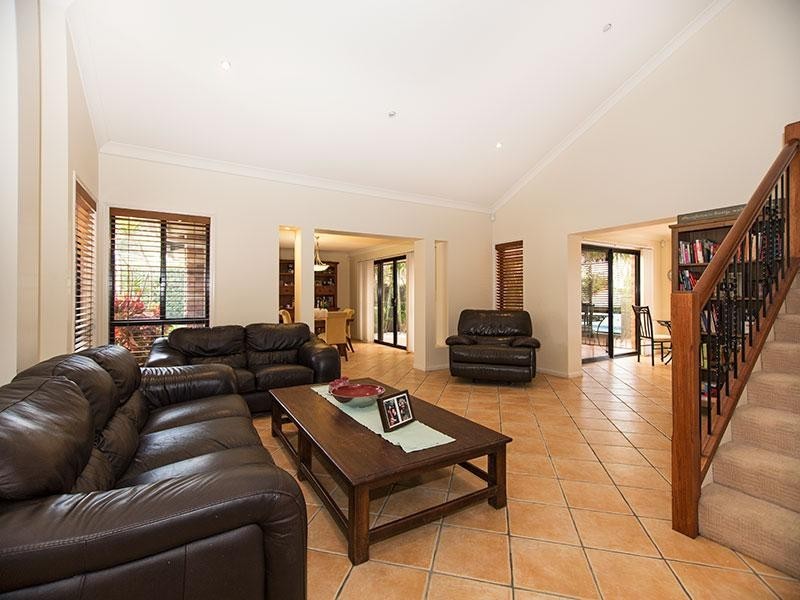 16 Noela Close, Carseldine QLD 4034