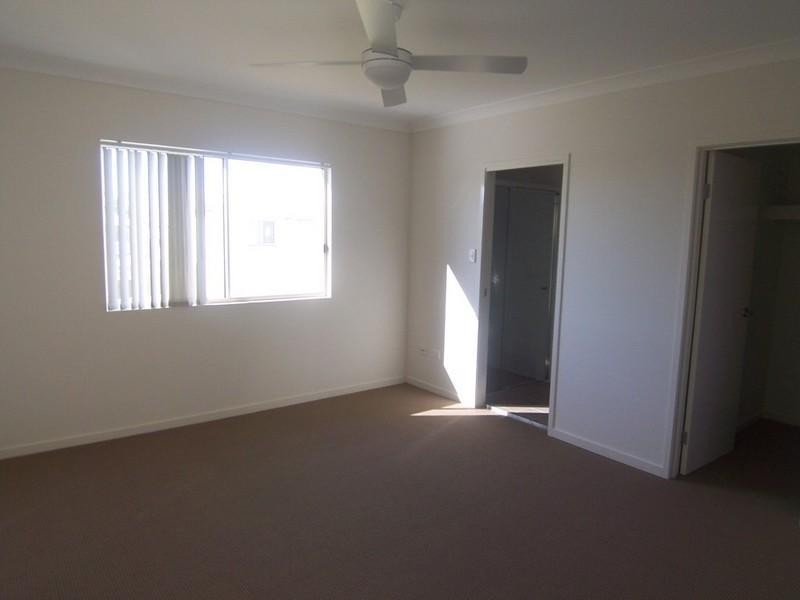 1/18 Zenith Avenue, Chermside QLD 4032