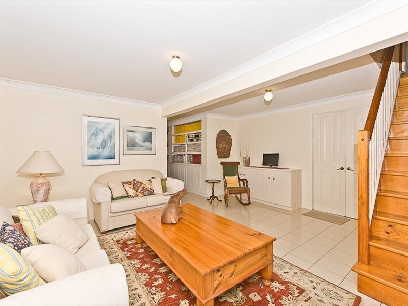 2 Fairhaven Street, Bridgeman Downs QLD 4035