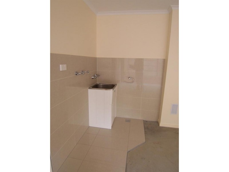 2/110 Miller Street, Chermside QLD 4032