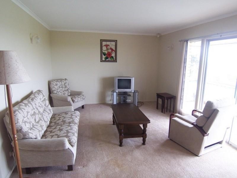 11 Belfort Street, Stafford Heights QLD 4053