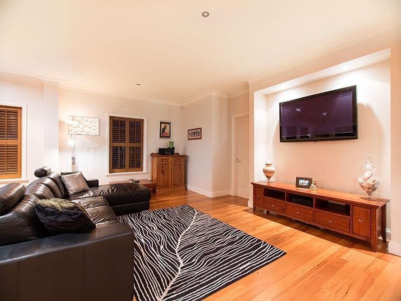 37 Aland Street, Wavell Heights QLD 4012