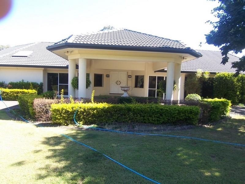 240 Ridley Road, Bridgeman Downs QLD 4035