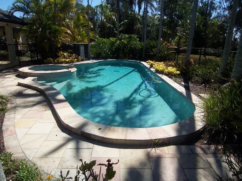 240 Ridley Road, Bridgeman Downs QLD 4035