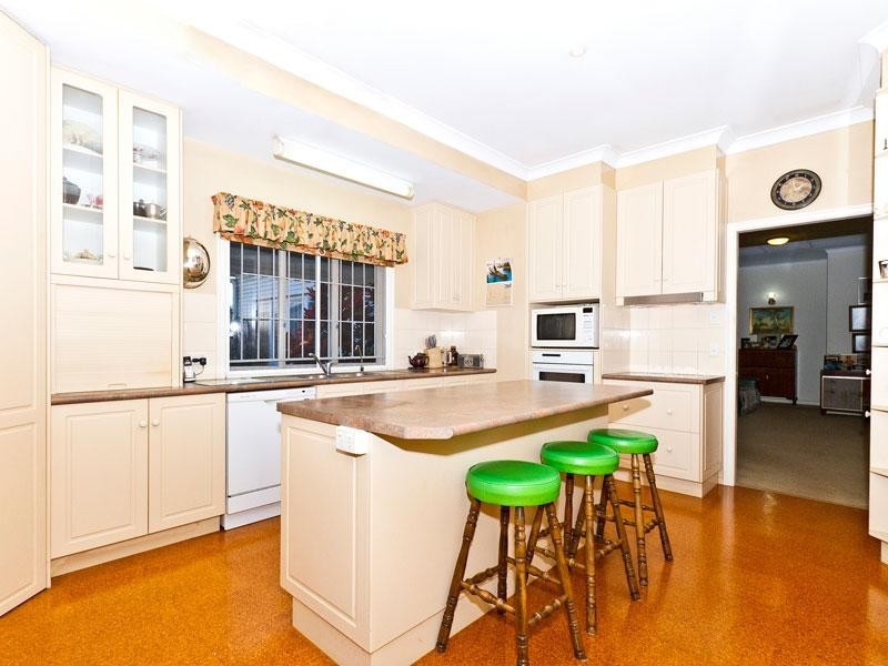 31 Rangeview Street, Aspley QLD 4034