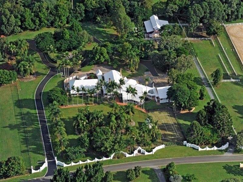 60 Tiverton Place, Bridgeman Downs QLD 4035