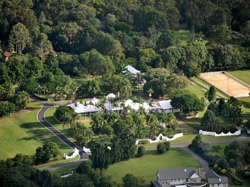 60 Tiverton Place, Bridgeman Downs QLD 4035