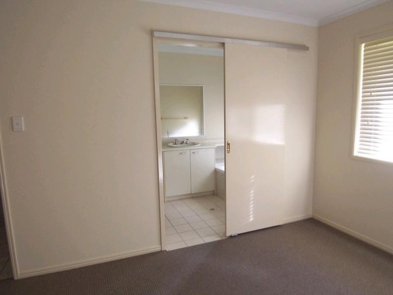 24 Murphy Road, Zillmere QLD 4034