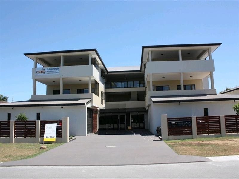 2/12 Seeney Street, Zillmere QLD 4034