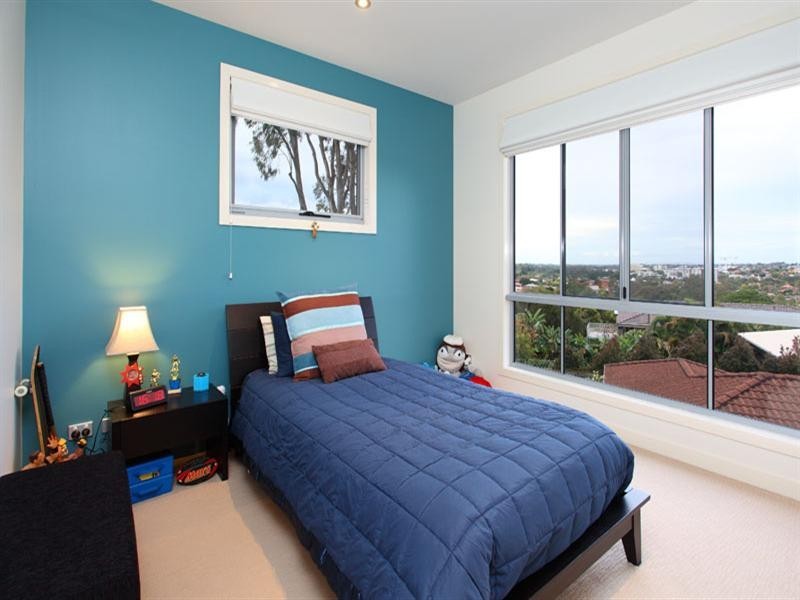 33 Graymond Street, Chermside West QLD 4032