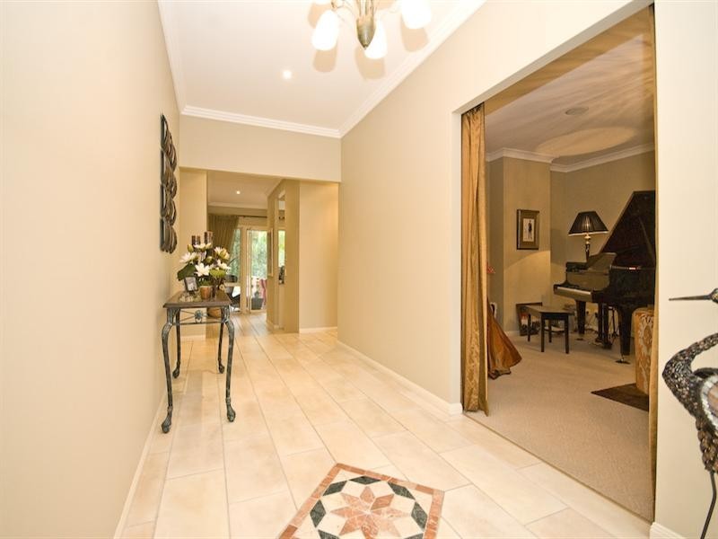 14 Gardonia Place, Albany Creek QLD 4035