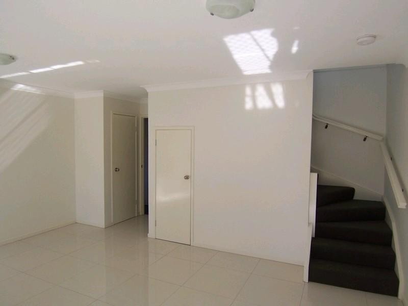 1/72 Gillies Street, Zillmere QLD 4034