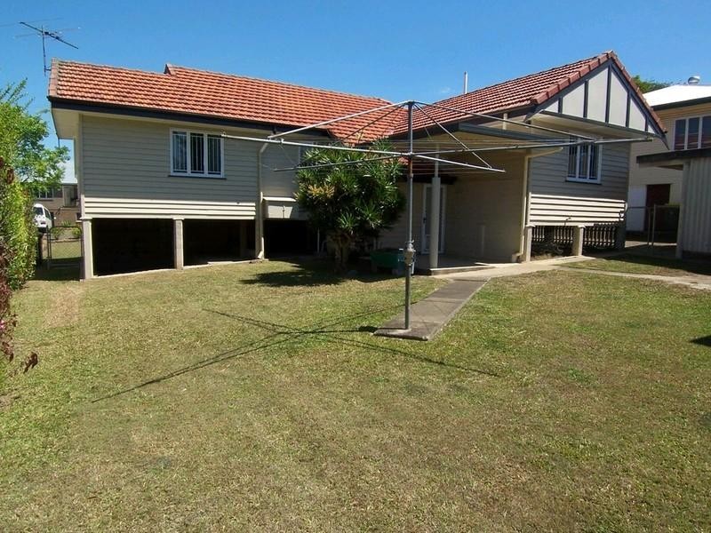 101 Main Avenue, Wavell Heights QLD 4012