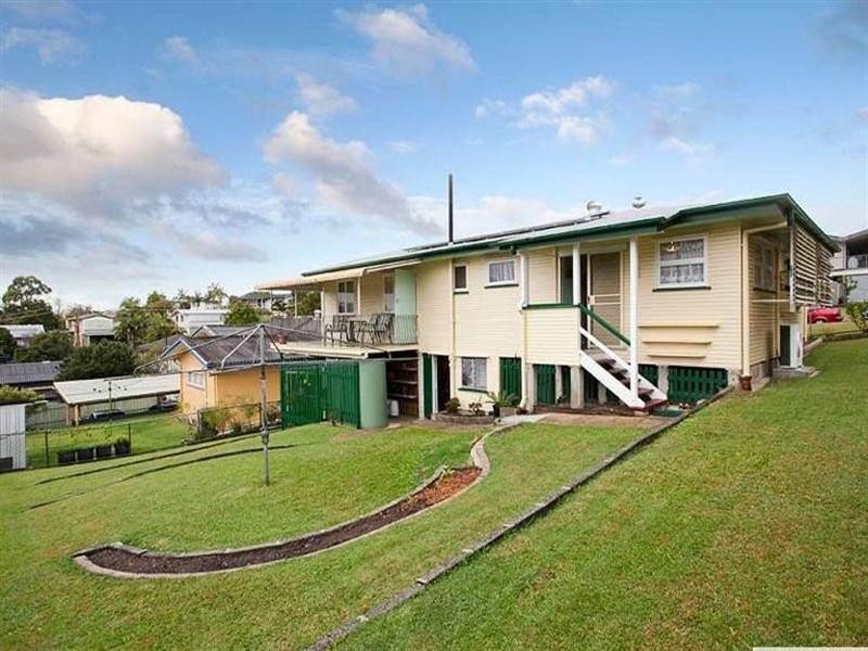 48 Kingaroy Street, Stafford Heights QLD 4053