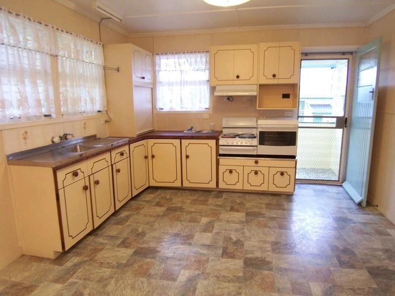 48 Kingaroy Street, Stafford Heights QLD 4053