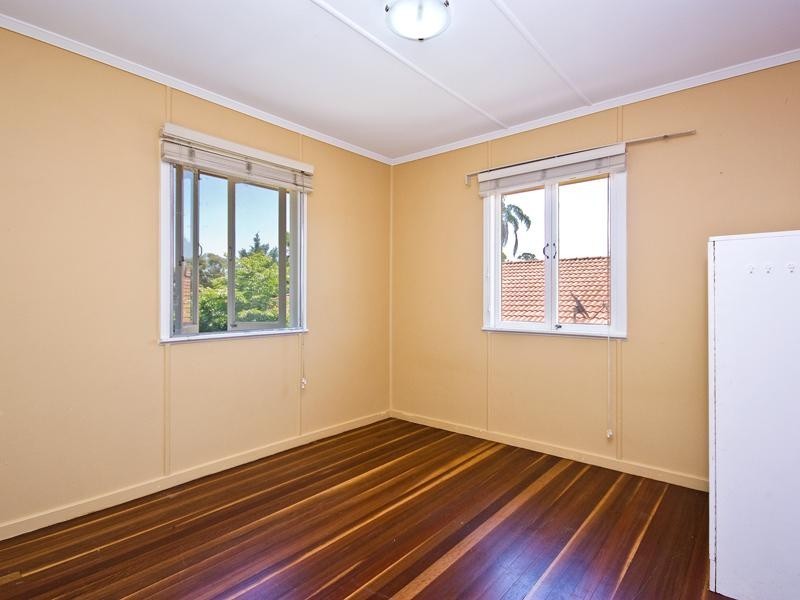 9 Goodfellows Road, Kallangur QLD 4503