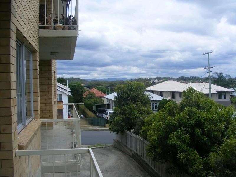 2/23 Zenith Avenue, Chermside QLD 4032