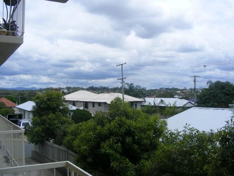 2/23 Zenith Avenue, Chermside QLD 4032