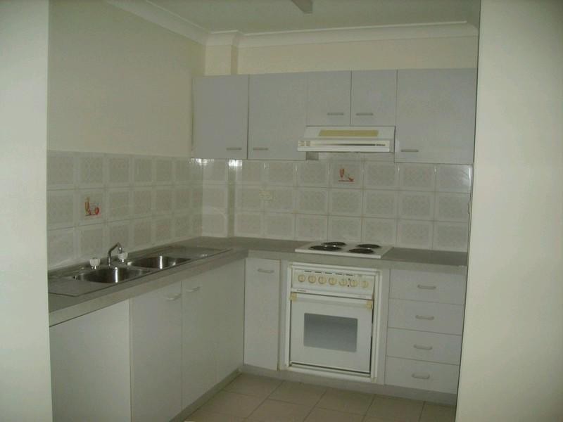 8/114 Miller Street, Chermside QLD 4032