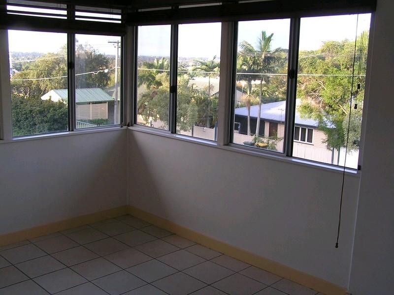 40 Rutherford Street, Stafford Heights QLD 4053