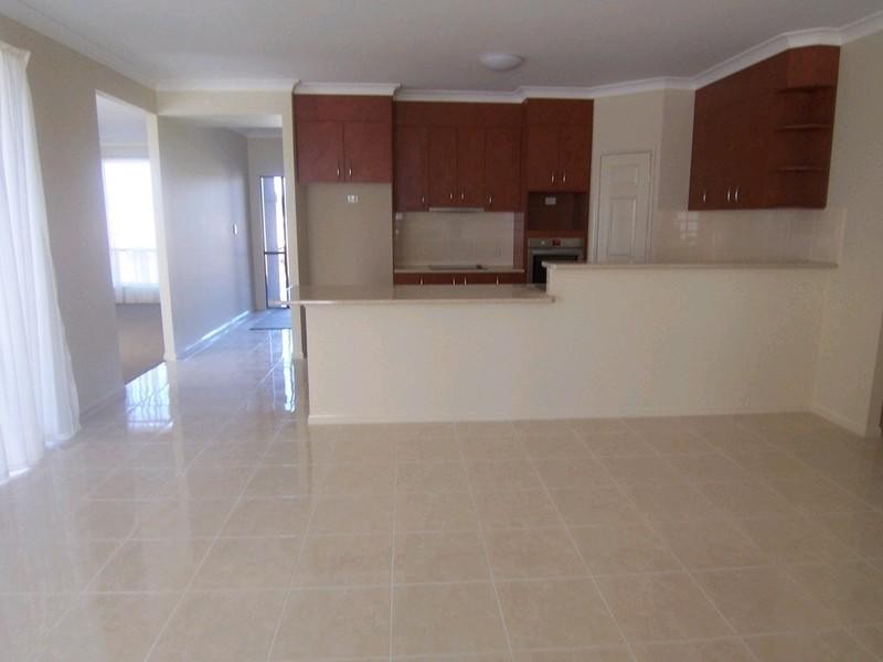 2 Emu Court, Warner QLD 4500