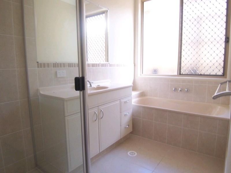2 Emu Court, Warner QLD 4500