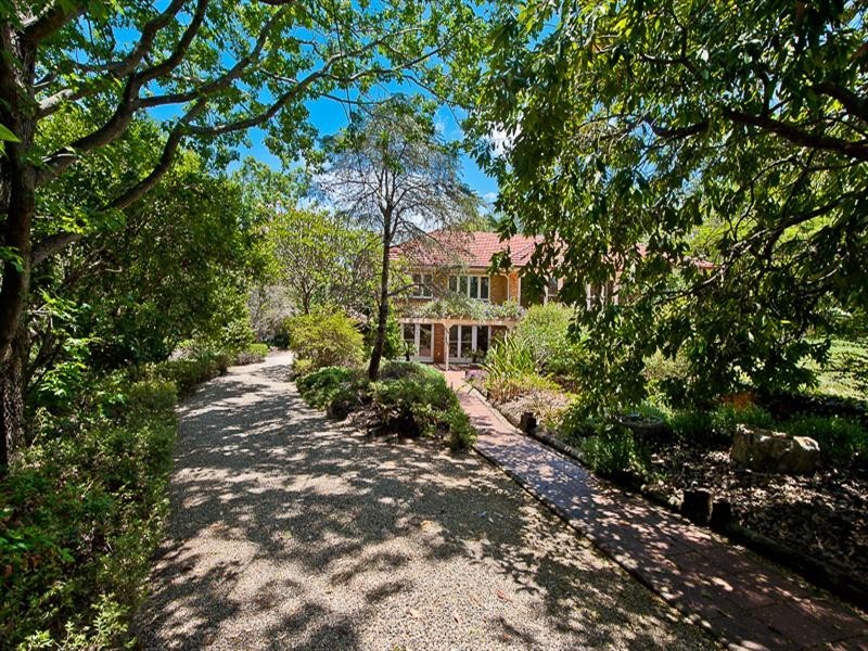 806 Beams Road, Bridgeman Downs QLD 4035