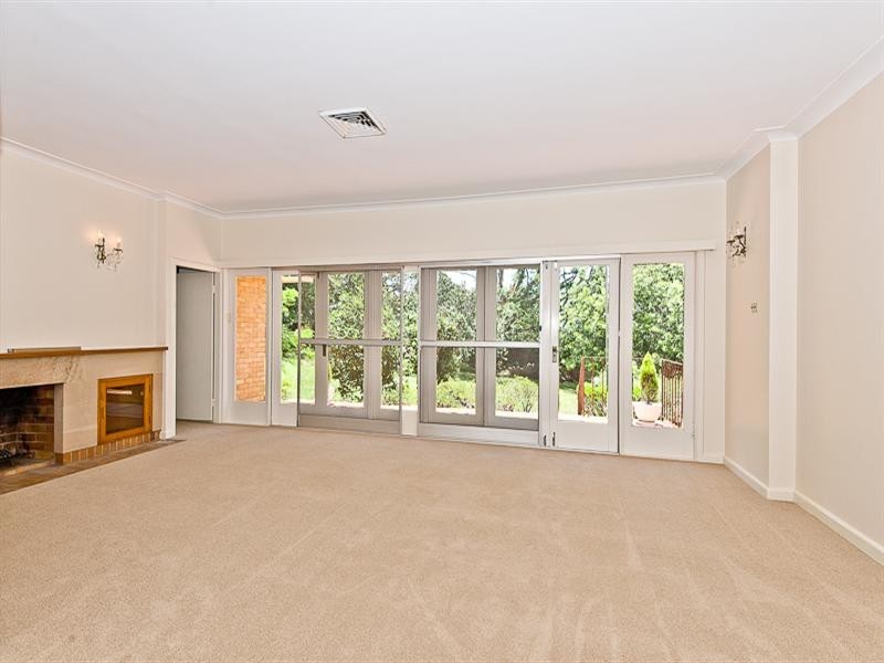 806 Beams Road, Bridgeman Downs QLD 4035