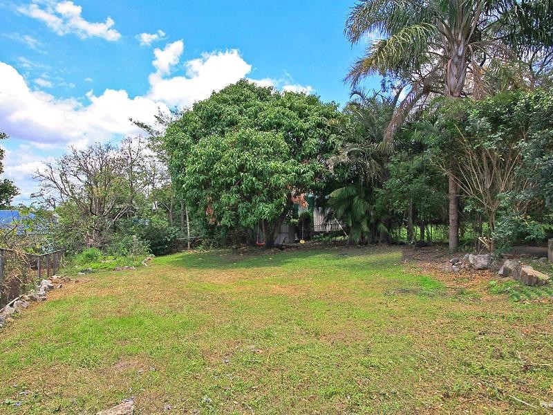 70 Araluen Street, Kedron QLD 4031