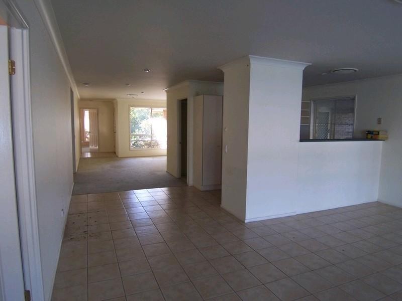 11 Johns Crescent, Boondall QLD 4034