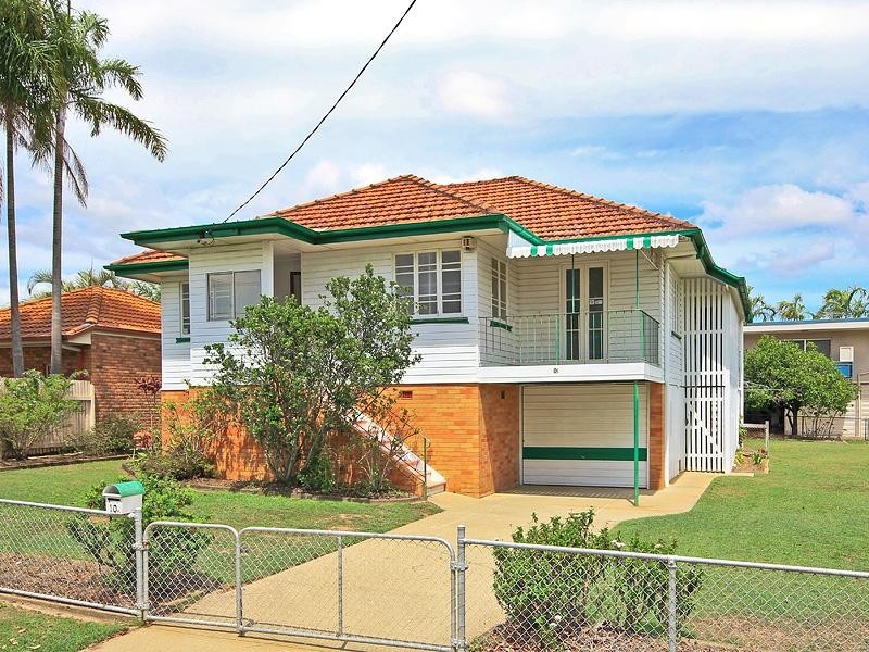 10 Henry Street, Chermside QLD 4032