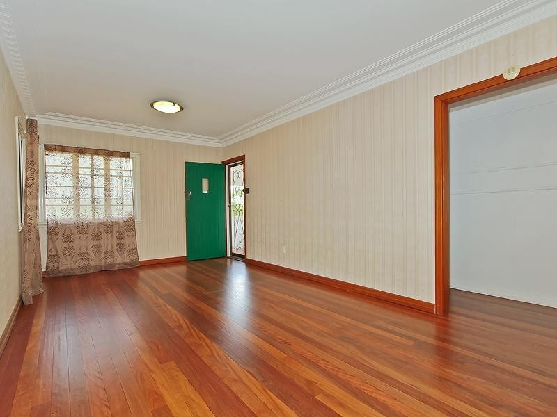 10 Henry Street, Chermside QLD 4032