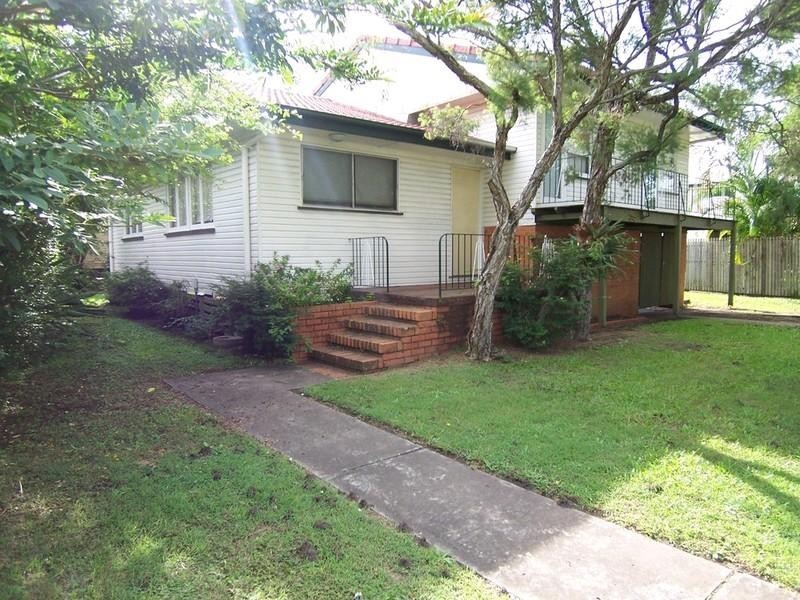 27 Telopia Avenue, Wavell Heights QLD 4012