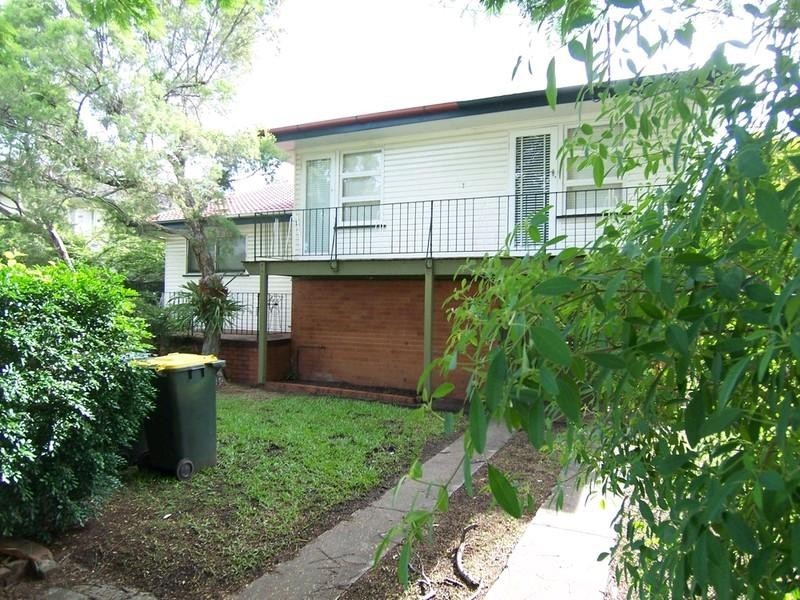 27 Telopia Avenue, Wavell Heights QLD 4012